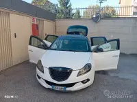 Usata Lancia Delta 190 CV (139 kW) 2009 Bianco Utilitaria