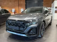 Usata Audi Q8 S-Line 286 CV (210 kW) 2025 Grigio scuro SUV