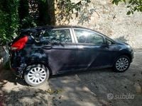 Usata Ford Fiesta 82 CV (60 kW) 2008 Nero Utilitaria