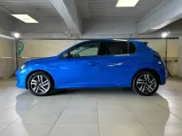 Usata Peugeot 208 Allure 75 CV (55 kW) 2022 Blu/azzurro Utilitaria