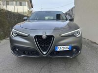 Usata Alfa Romeo Stelvio Business 209 CV (153 kW) 2017 Grigio SUV