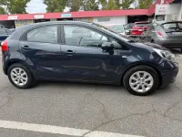 Usado Kia Rio Active 86 CV (63 kW) 2014 Other Berlina