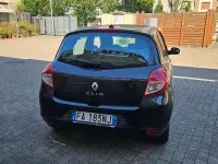 Usata Renault Clio III Dynamique 75 CV (55 kW) 2011 Nero Berlina