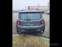 Usata Jeep Renegade Altitude 131 CV (96 kW) 2024 Grigio SUV