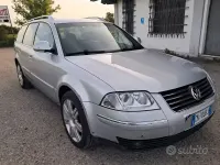 Usata VW Passat 130 CV (95 kW) 2004 Grigio Station wagon