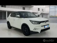 Usata SsangYong Tivoli 128 CV (94 kW) 2017 Bianco SUV