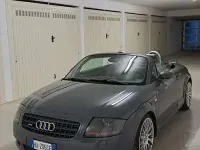 Usata Audi TT Roadster Design 225 CV (165 kW) 2000 Grigio Cabrio
