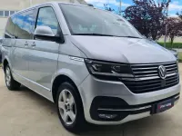 Usata VW Caravelle 199 CV (146 kW) 2020 Argento Furgone