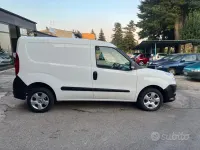 Usata Fiat Doblò 90 CV (66 kW) 2015 Bianco Monovolume