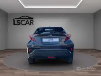 Usata Toyota C-HR Lounge 98 CV (72 kW) 2018 Grigio SUV