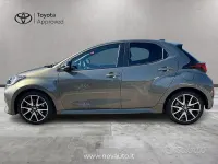 Usata Toyota Yaris Hybrid Lounge 116 CV (85 kW) 2021 Marrone Berlina