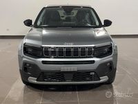 Usata Jeep Avenger 100 CV (73 kW) 2024 Grigio SUV