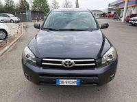 Usata Toyota RAV4 Luxury 177 CV (130 kW) 2006 Grigio SUV