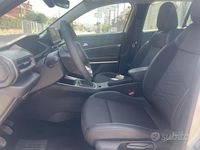 Usata Jeep Avenger Altitude 101 CV (74 kW) 2024 Bianco SUV