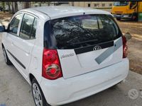 usata Kia Picanto 1000 benzina