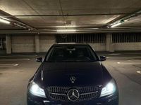 Usata Mercedes C220 170 CV (125 kW) 2011 Blu Berlina