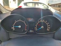 Usata Ford Fiesta 75 CV (55 kW) 2014 Argento Utilitaria