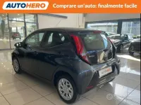 Usata Toyota Aygo Cool 72 CV (52 kW) 2019 Nero Utilitaria