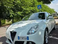 Usata Alfa Romeo Giulietta 105 CV (77 kW) 2015 Bianco Utilitaria