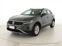 Usata VW T-Roc Life 115 CV (84 kW) 2025 Indium grey metallizzato nero SUV