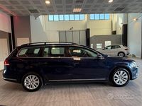 Usata VW Passat Highline 140 CV (102 kW) 2015 Blu Station wagon