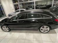 Usata Mercedes CLA200 Shooting Brake 136 CV (100 kW) 2017 Nero Station wagon