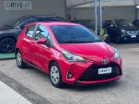 Usata Toyota Yaris Active 72 CV (52 kW) 2019 Rosso Berlina
