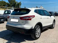 Usata Nissan Qashqai Acenta 110 CV (80 kW) 2015 Bianco SUV
