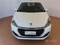 Usata Peugeot 208 S 101 CV (74 kW) 2019 Bianco Utilitaria