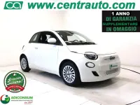 Usata Fiat 500e Action 42 kW (58 CV) 2023 Bianco Utilitaria