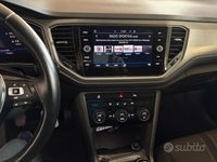 Usata VW T-Roc 150 CV (110 kW) 2022 Bianco SUV