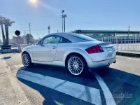 Usata Audi TT 225 CV (165 kW) 2000 Grigio Coupé