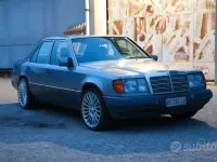 Usata Mercedes E300 220 CV (161 kW) 1992 Berlina