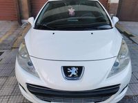 Gebraucht Peugeot 207 CC 111 PS (81 kW) 2011 Weiß Cabrio