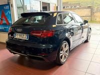 Gebraucht Audi A3 150 PS (110 kW) 2019 Blau Limousine