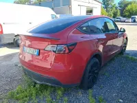 Usata Tesla Model Y 152 kW (208 CV) 2021 Rosso SUV