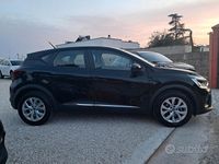 Usata Renault Captur 116 CV (85 kW) 2021 Nero SUV