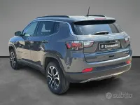 Usata Jeep Compass 131 CV (96 kW) 2022 Grigio SUV