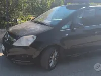 Usata Opel Zafira Cosmo 150 CV (110 kW) 2009 Nero Monovolume