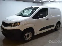 Usata Peugeot Partner Premium 102 CV (75 kW) 2021 Bianco Monovolume