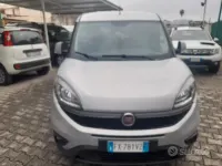Usata Fiat Doblò 105 CV (77 kW) 2019 Grigio Monovolume