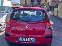 Usata Renault Twingo Dynamique 76 CV (55 kW) 2007 Rosso Utilitaria