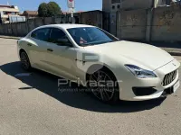 Usata Maserati Quattroporte 430 CV (316 kW) 2017 Bianco Berlina