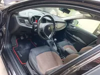 Usata Alfa Romeo Giulietta 105 CV (77 kW) 2014 Nero Utilitaria
