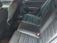Używany VW Golf VII GTI 300 KM (220 kW) 2014 Biały Sedan/Limuzyna