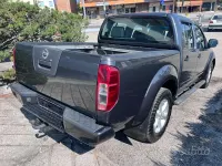 Usata Nissan Navara 190 CV (139 kW) 2015 Grigio Pick-up