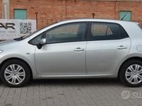 Usata Toyota Auris Sol 126 CV (92 kW) 2007 Grigio Utilitaria