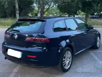 Käytetty Alfa Romeo 159 136 HP (100 kW) 2011 Sininen Farmari