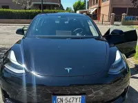 Usata Tesla Model 3 RWD 88 kW (120 CV) 2023 Nero Berlina