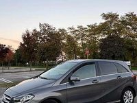 Usata Mercedes B180 109 CV (80 kW) 2017 Monovolume